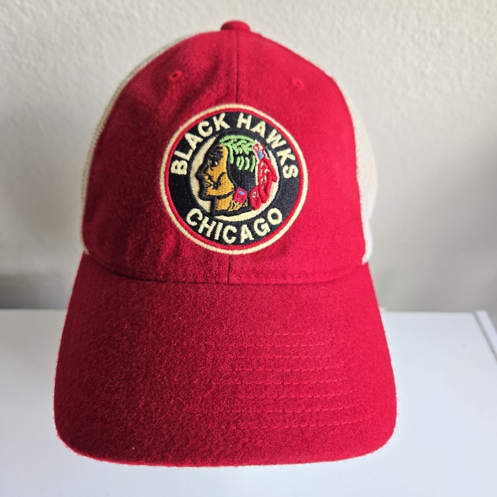 Chicago BlackHawks Mitchell & Ness NHL Vintage Hockey Snapback Hat Cap Red/Cream